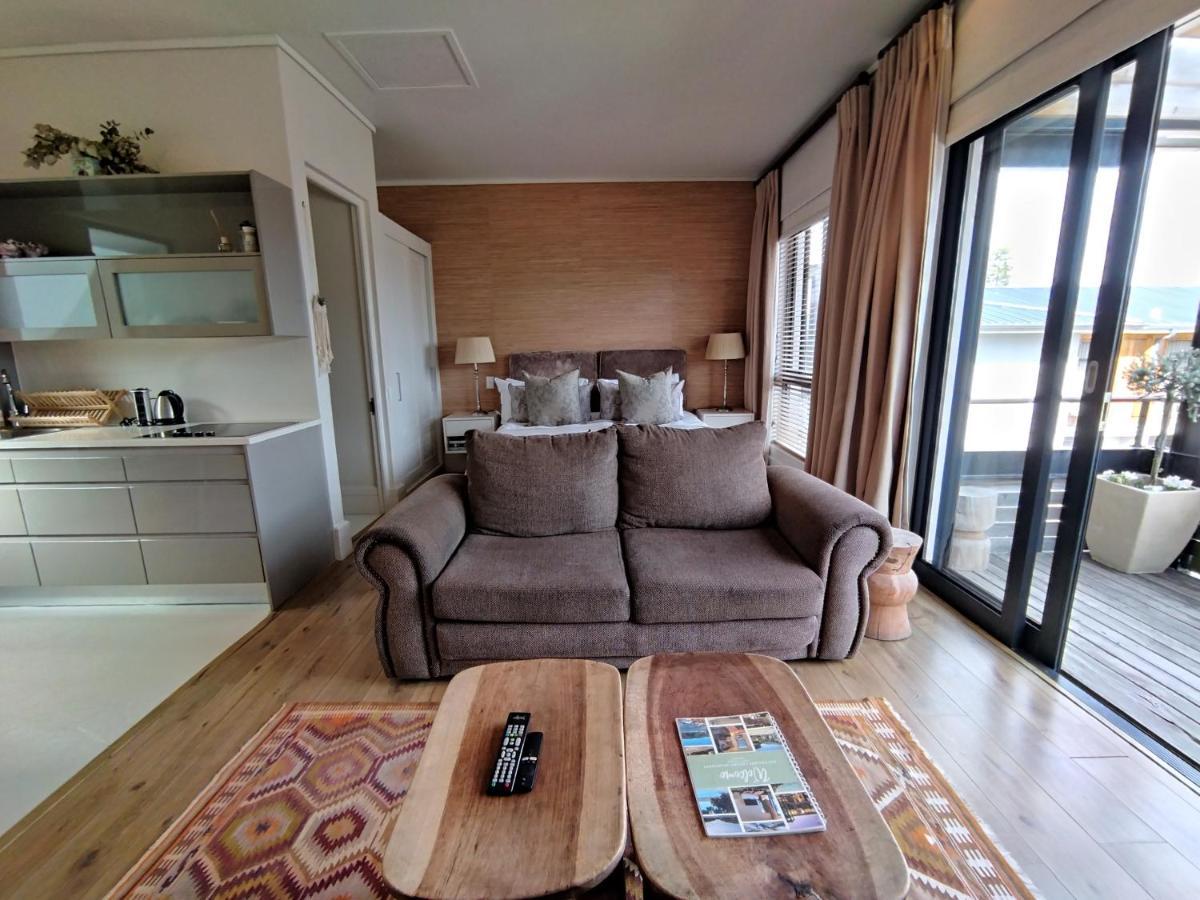 210 Gallery Luxury Studio Apartment Knysna Exterior photo